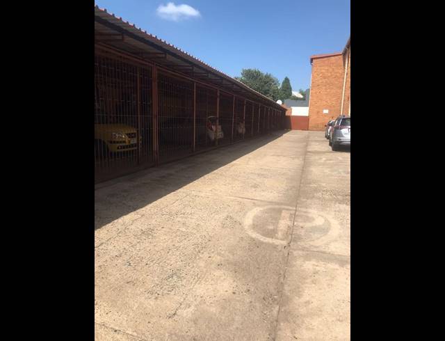 2 BEDROOM APARTMENT FOR SALE IN SYMHURST